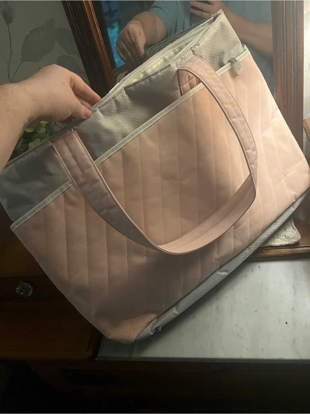 DICKIES Classic Quilted Puffer Shoulder Work Laptop Bag Pink Grey 20 x 14 Inches